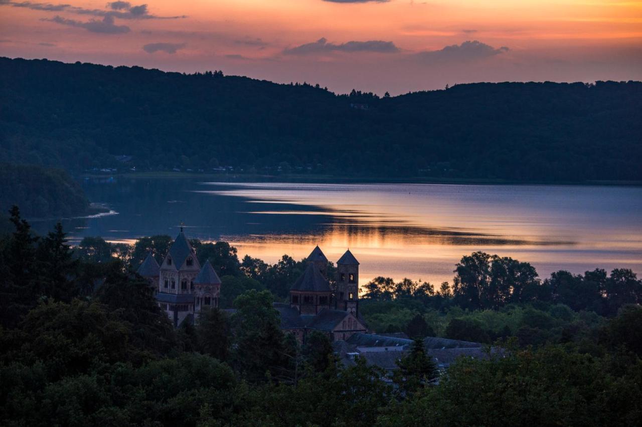 Ferienwohnungen Vulkaneifel Никкених Экстерьер фото